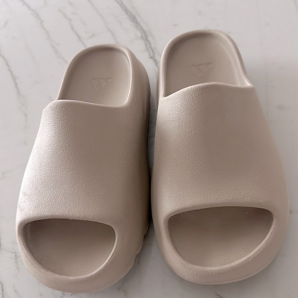 Yeezy Slides for kids